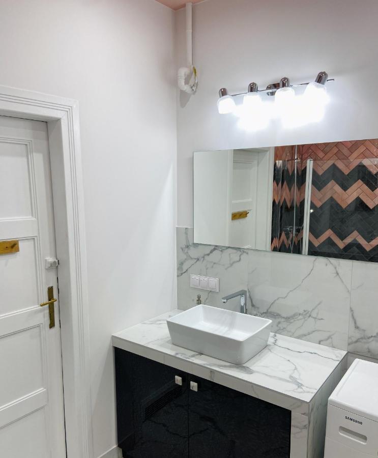 Tenement Apartment 90M2 City Center Krakow Dış mekan fotoğraf